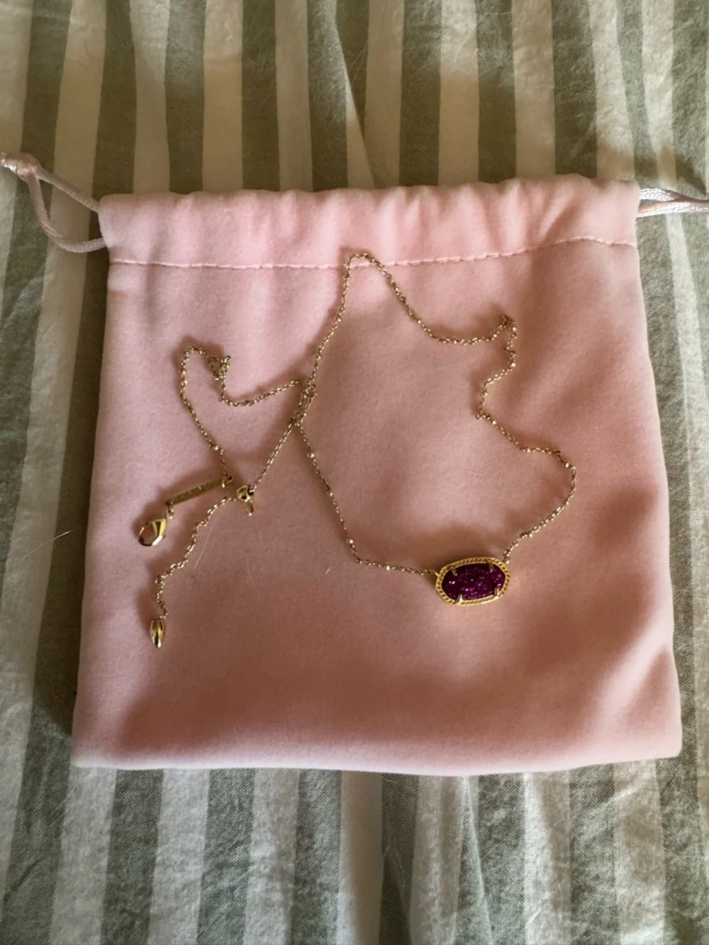 Kendra Scott Gold Necklace with Fuchsia Druzy Pendant - Picture 3 of 5